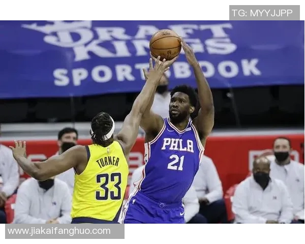 杭州篮球队灵活性深度对比分析及其对比赛表现的影响探讨